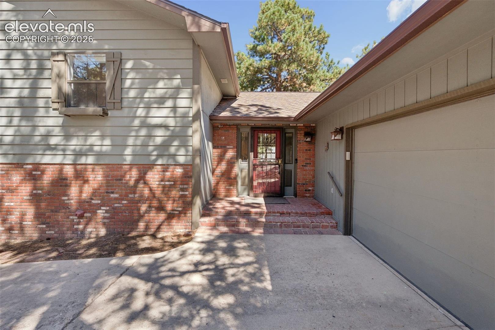 Listing photo 36 for 17950 New London Road