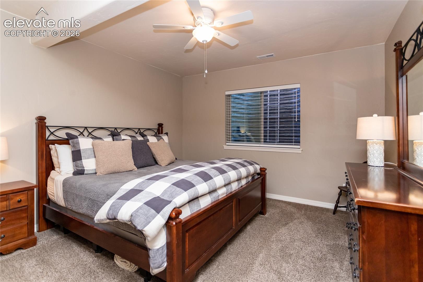 Listing photo 25 for 16352 Woodward Terrace