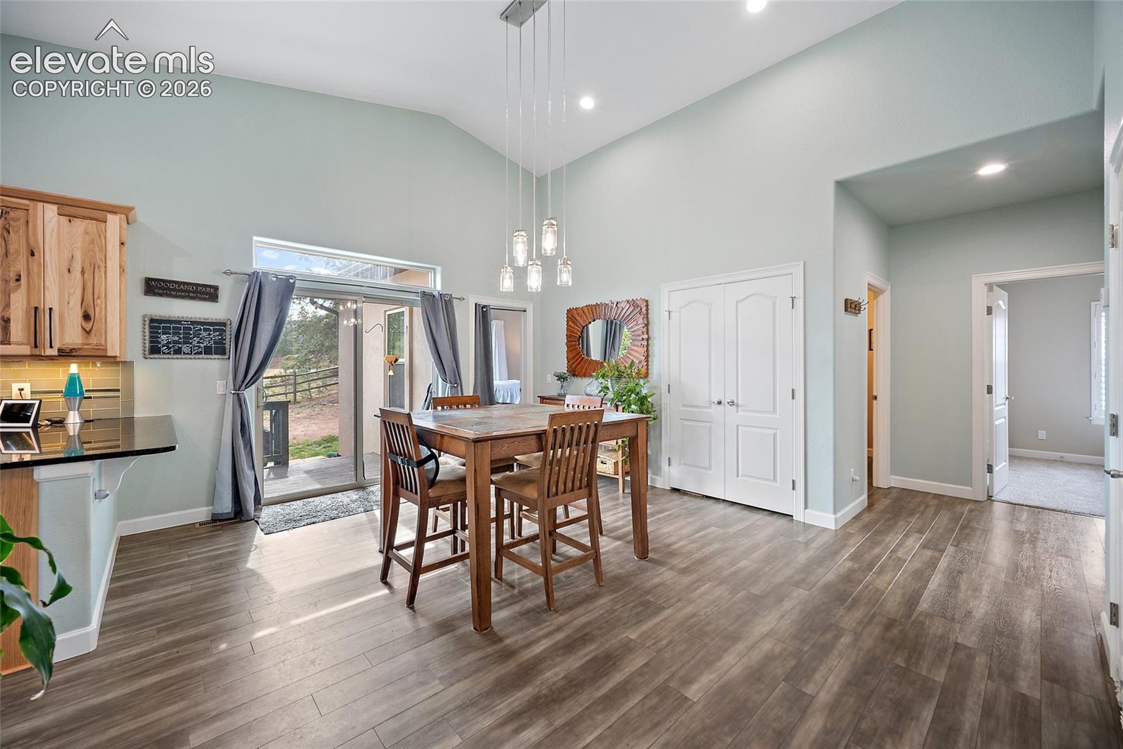 Listing photo 11 for 1101 Ptarmigan Drive