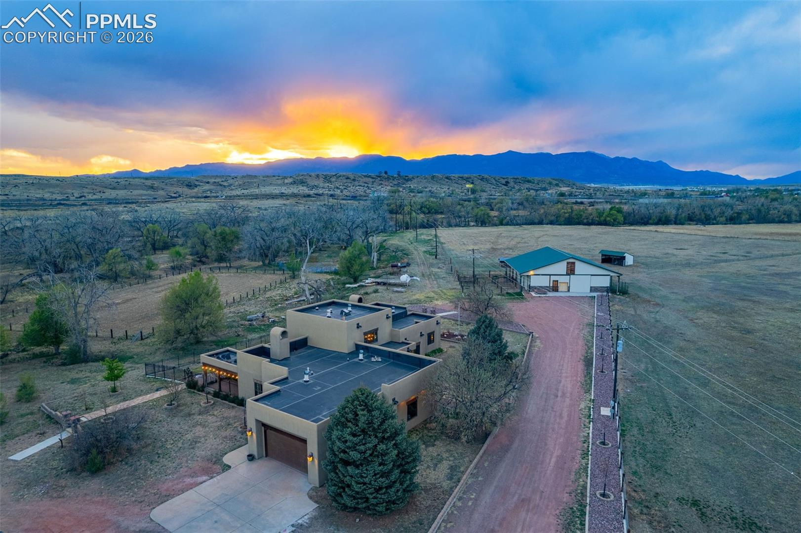 Listing photo 2 for 11960 Old Pueblo Road
