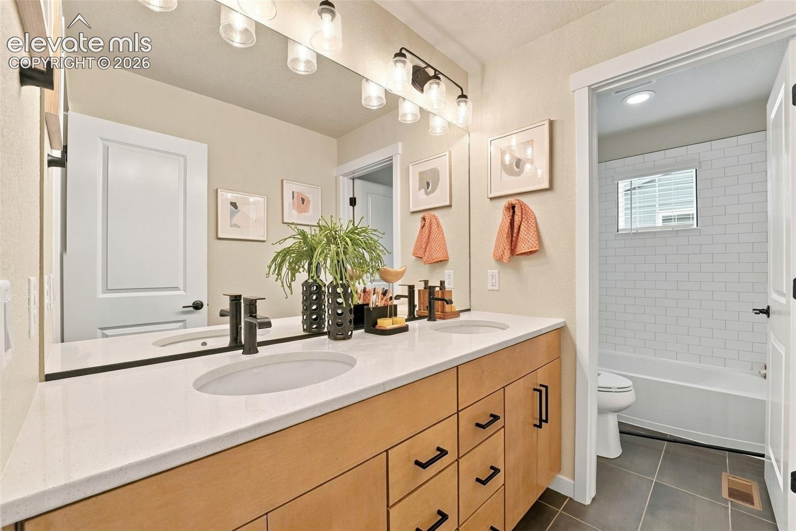Listing photo 36 for 6954 Knapp Drive