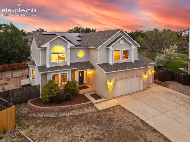 8335 Ashford Court — listing photo
