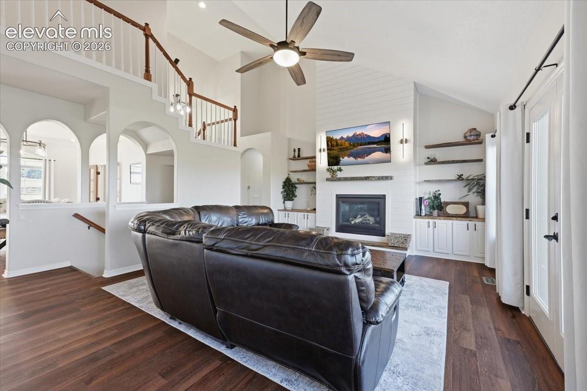 Listing photo 7 for 19790 Bright Wing Trail