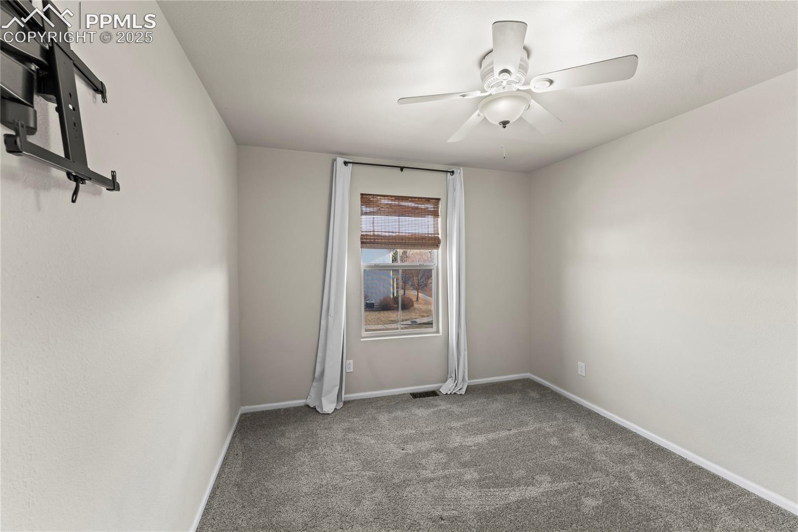 Listing photo 24 for 11508 Black Maple Lane