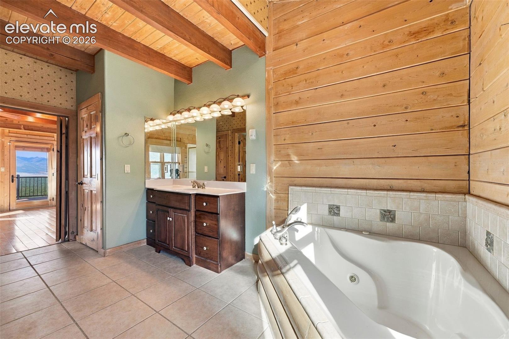 Listing photo 17 for 2362 Black Fawn Lane