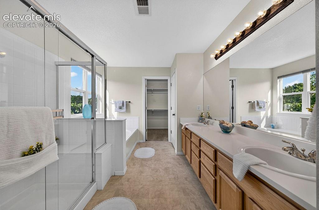 Listing photo 29 for 4465 Charing Drive