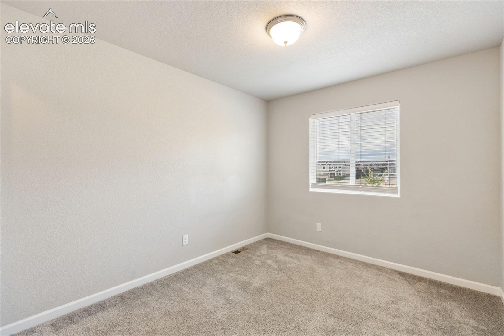 Listing photo 21 for 6181 Old Glory Drive
