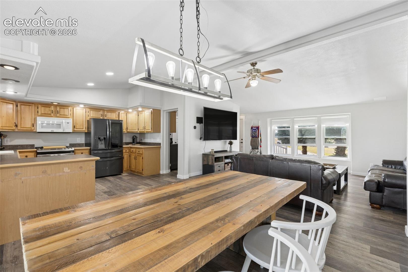 Listing photo 14 for 28230 Washington Road