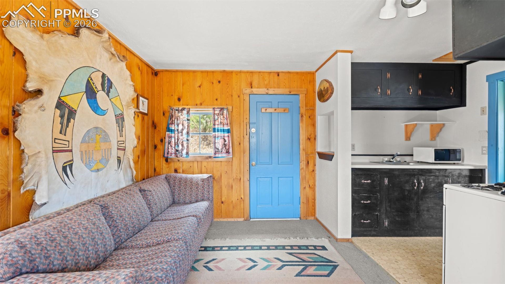 Listing photo 9 for 10345 Aspen Street