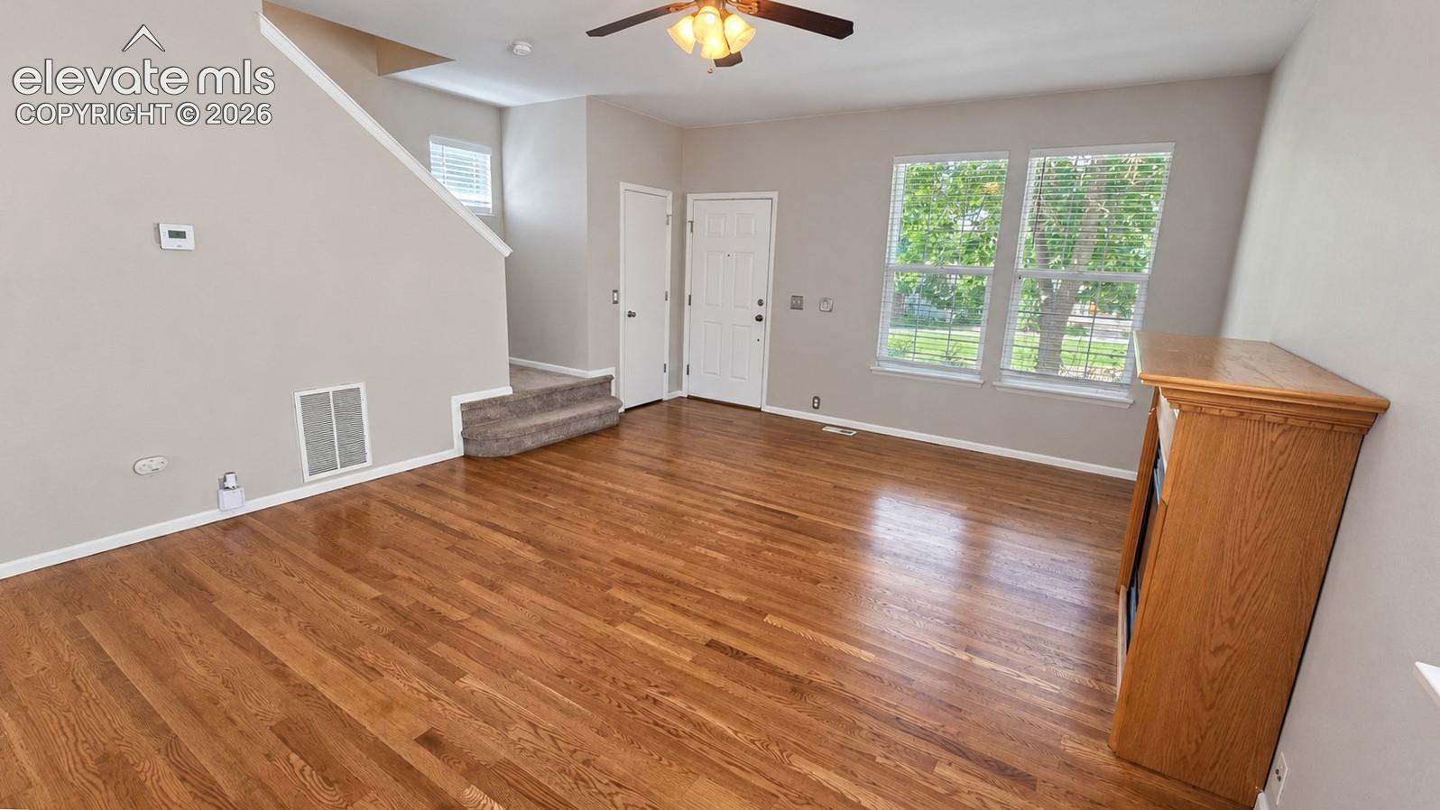 2434 St Paul Drive, photo 3