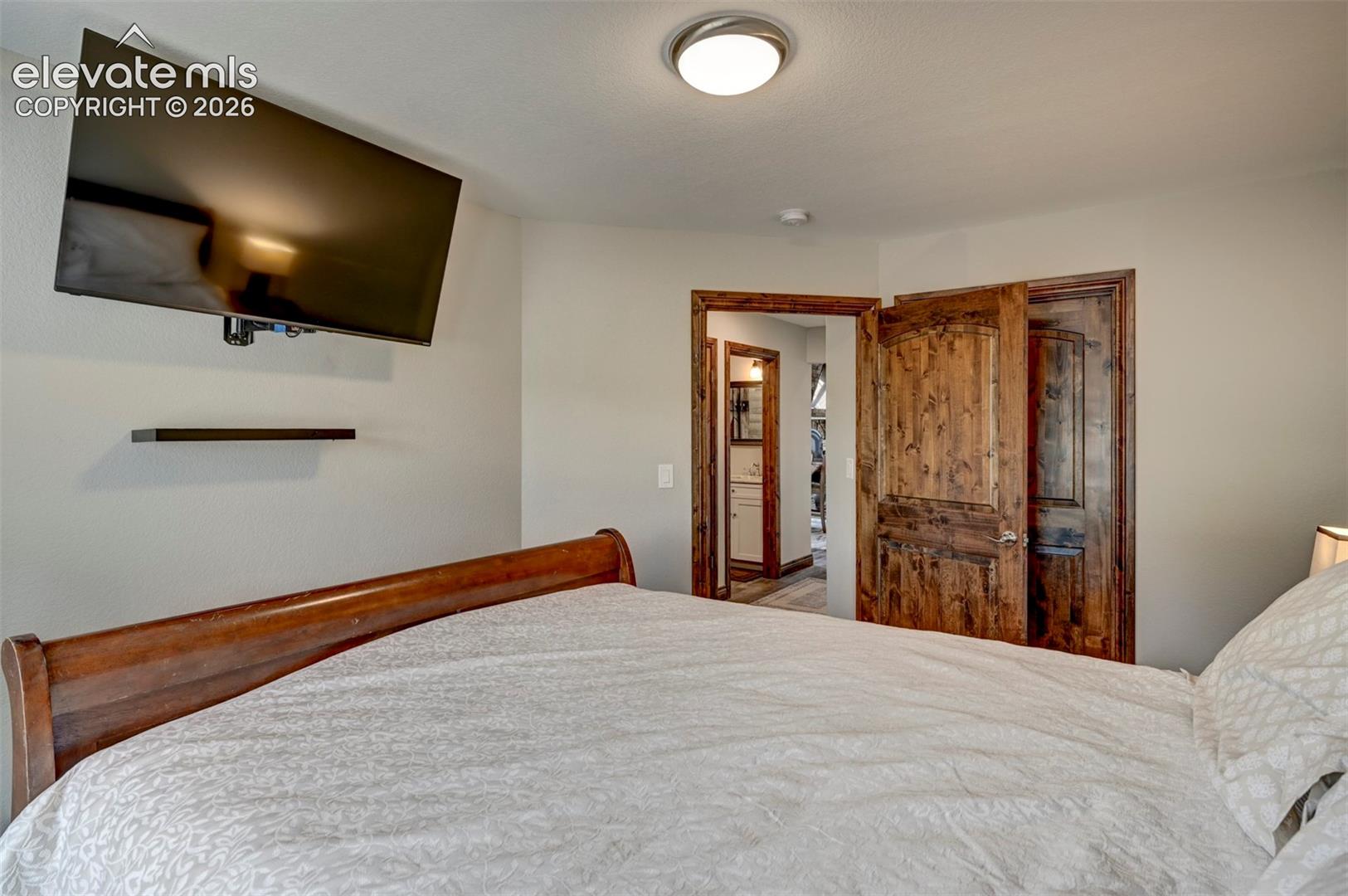 Listing photo 25 for 10130 Shumway Road