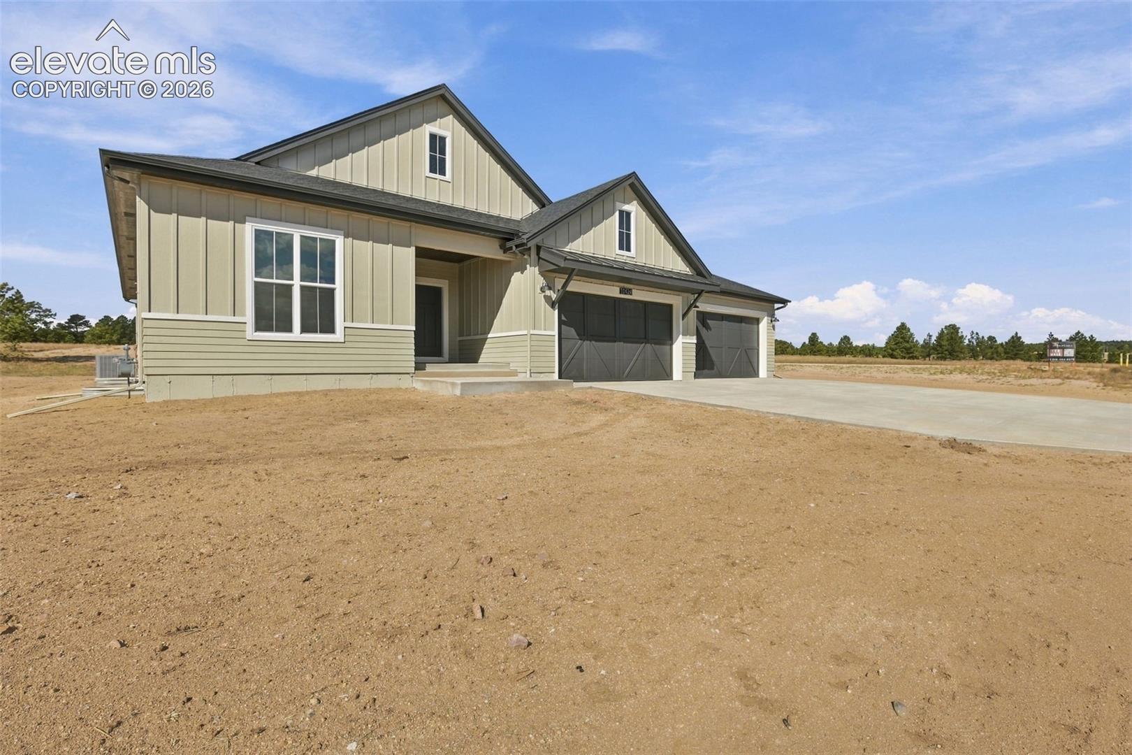 Listing photo 2 for 10424 Aspen Valley Road
