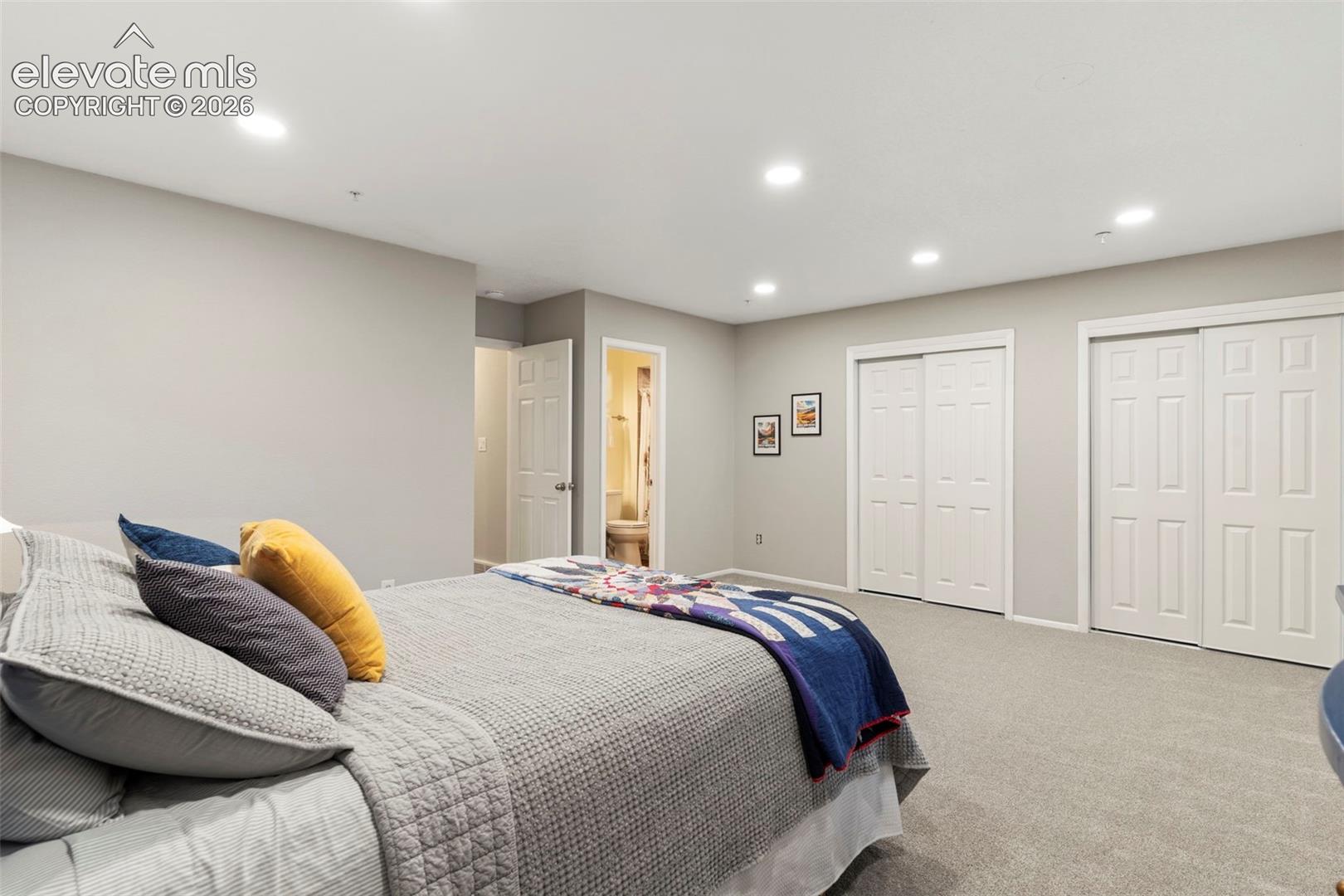 Listing photo 19 for 6372 W Wicklow Circle