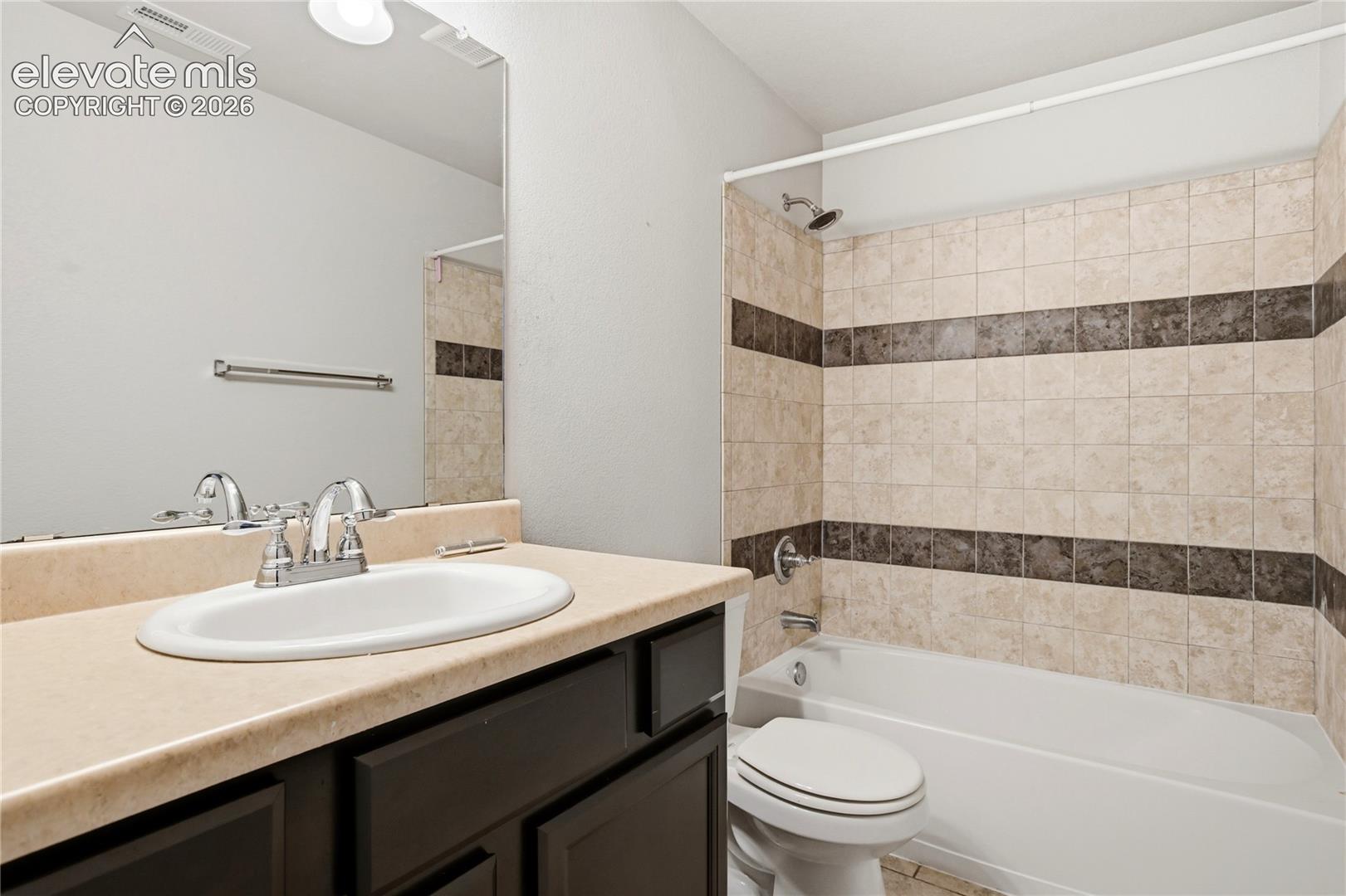 Listing photo 28 for 9437 Beryl Drive