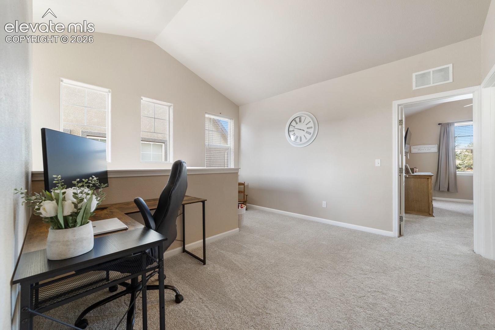 Listing photo 11 for 4319 Alder Springs View