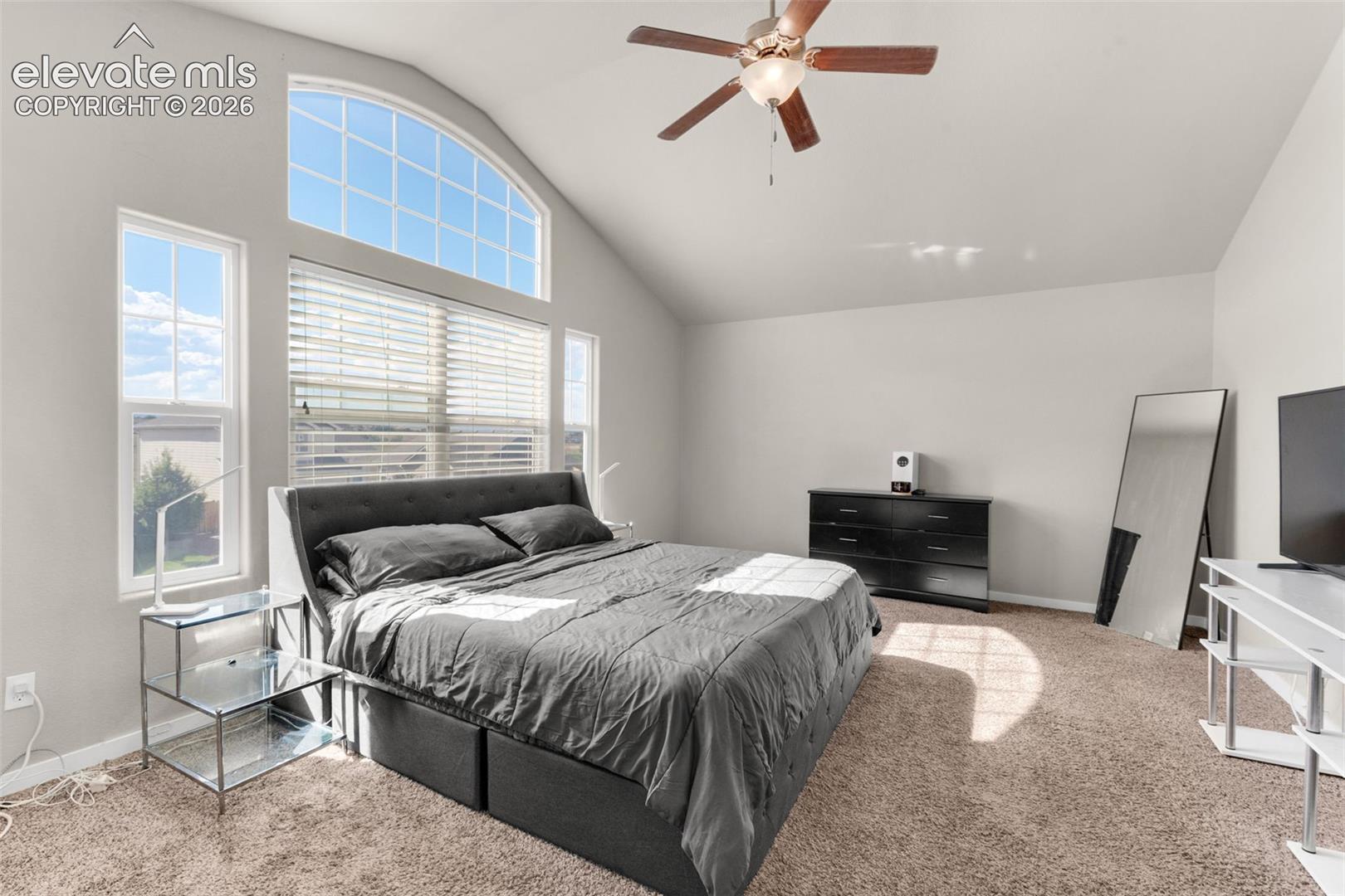 Listing photo 16 for 7437 Bigtooth Maple Drive