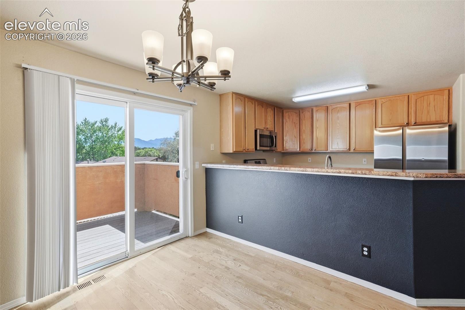 2310 La Salle Street, photo 13