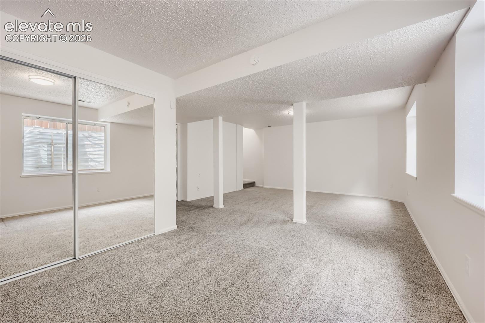 Listing photo 32 for 437 Kearney Avenue