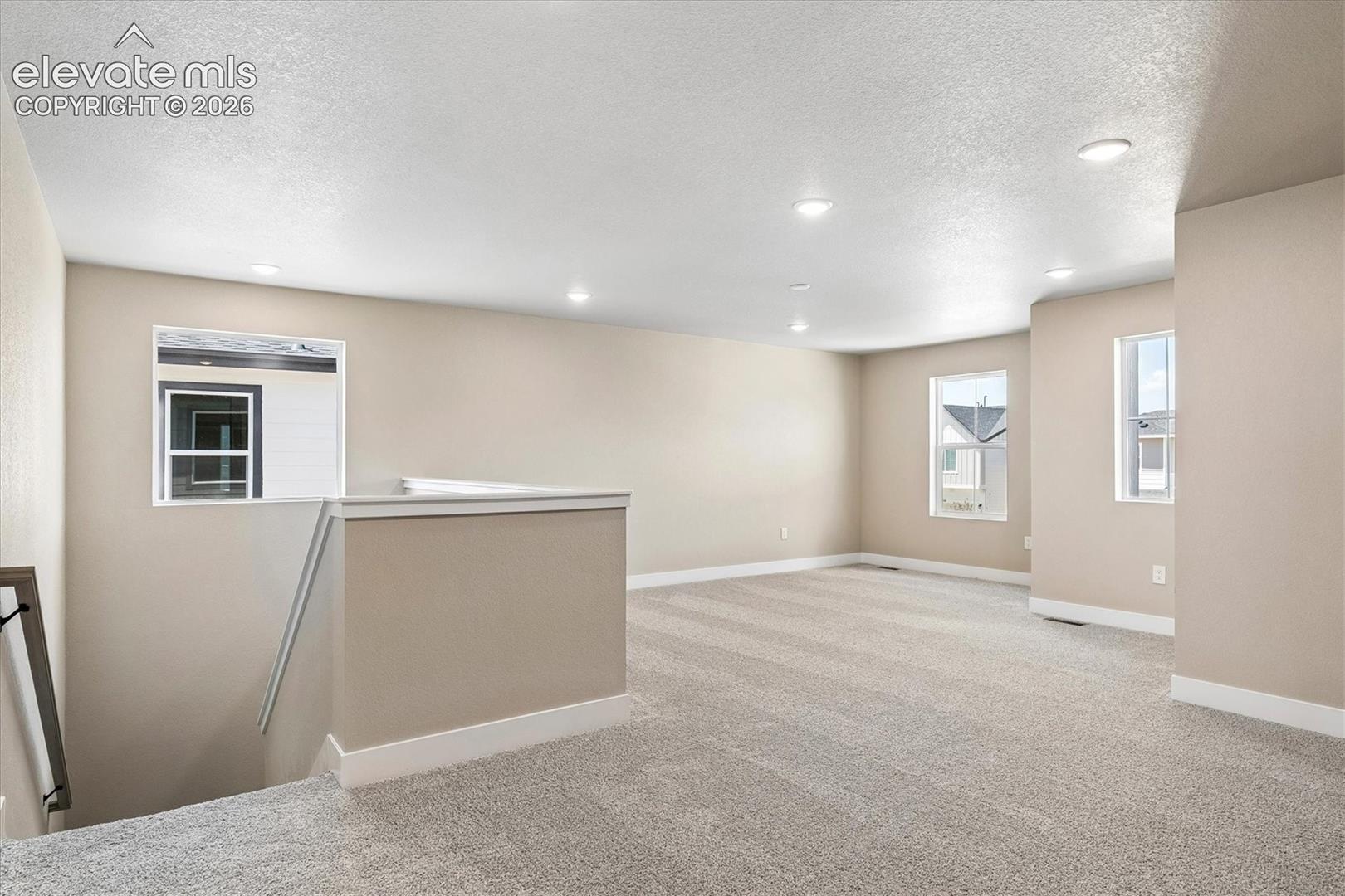 Listing photo 13 for 5325 Sidewinder Drive