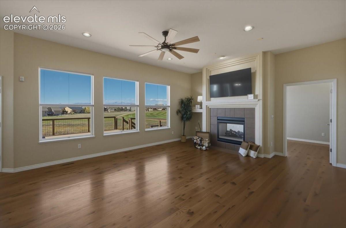 Listing photo 14 for 10862 Torreys Peak Way