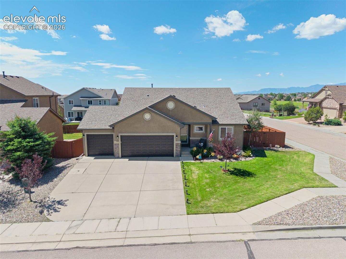 Listing photo 42 for 12407 Mount Bross Place