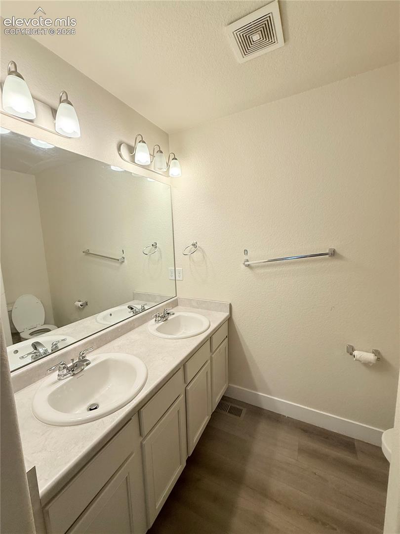 Listing photo 7 for 12644 Enclave Scenic Drive