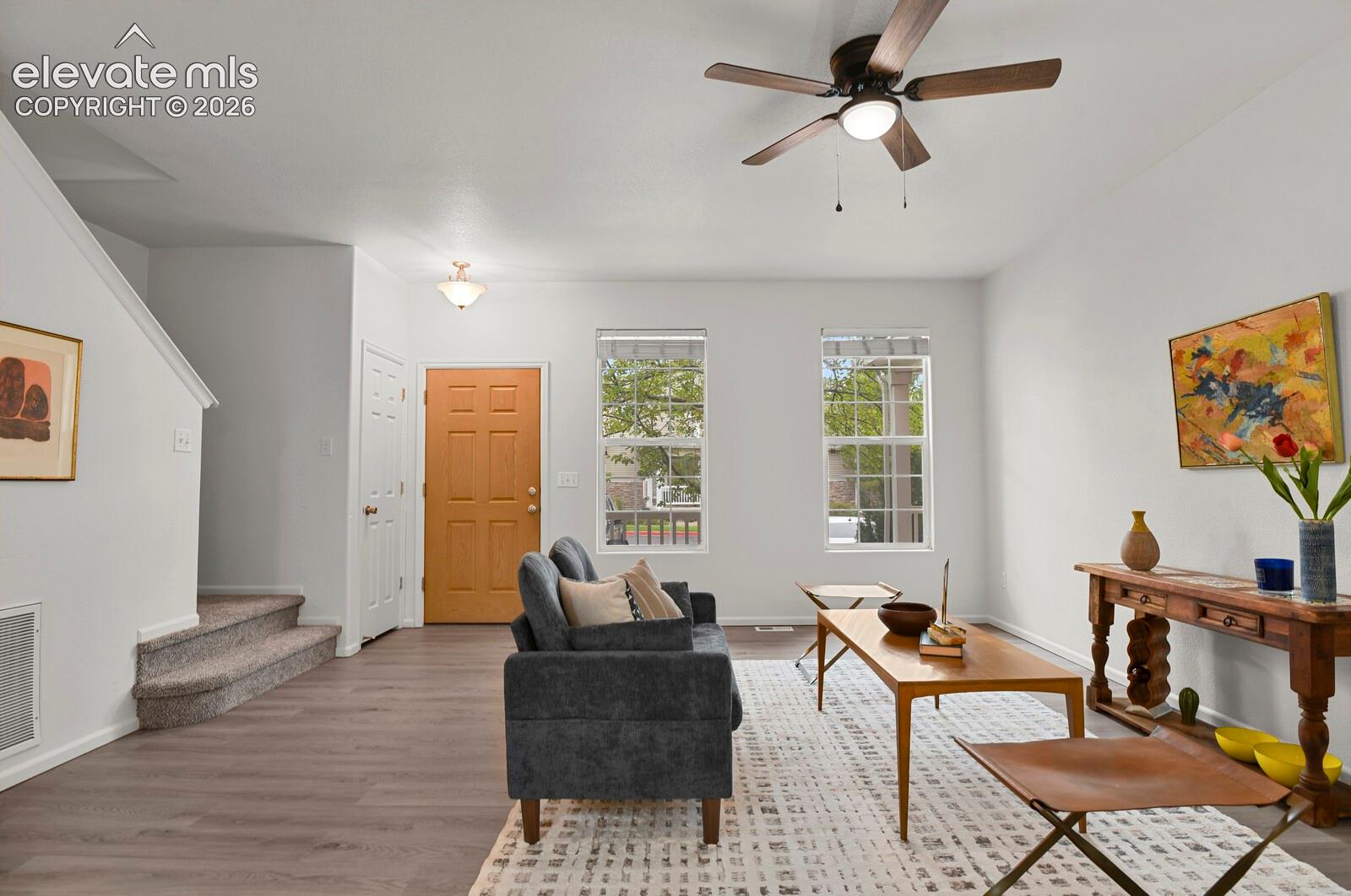 Listing photo 11 for 7770 Sandy Springs Point
