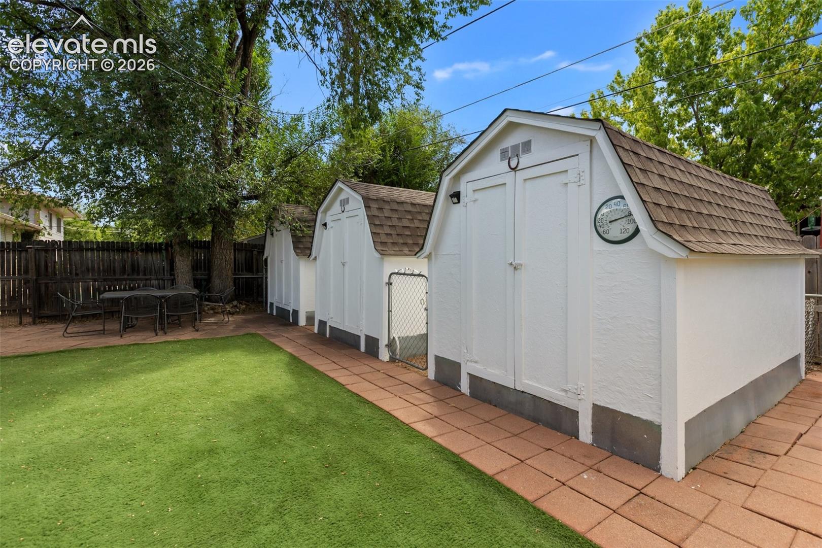 Listing photo 9 for 403 Shield Road