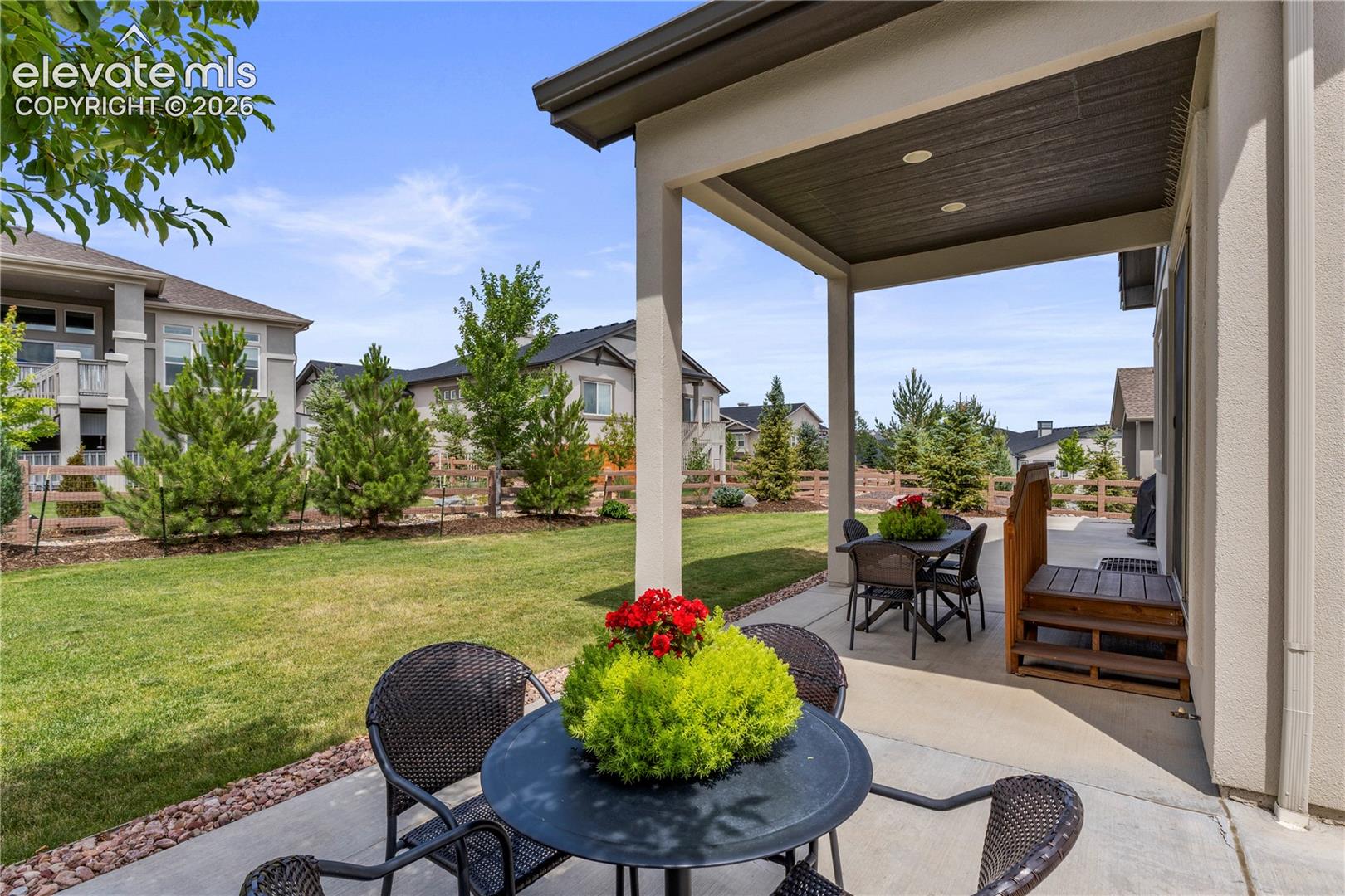 Listing photo 12 for 1848 Walnut Creek Court