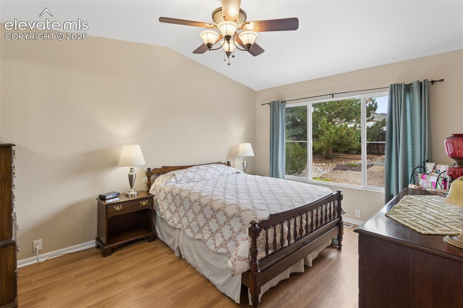 Listing photo 14 for 9351 Bethpage Road