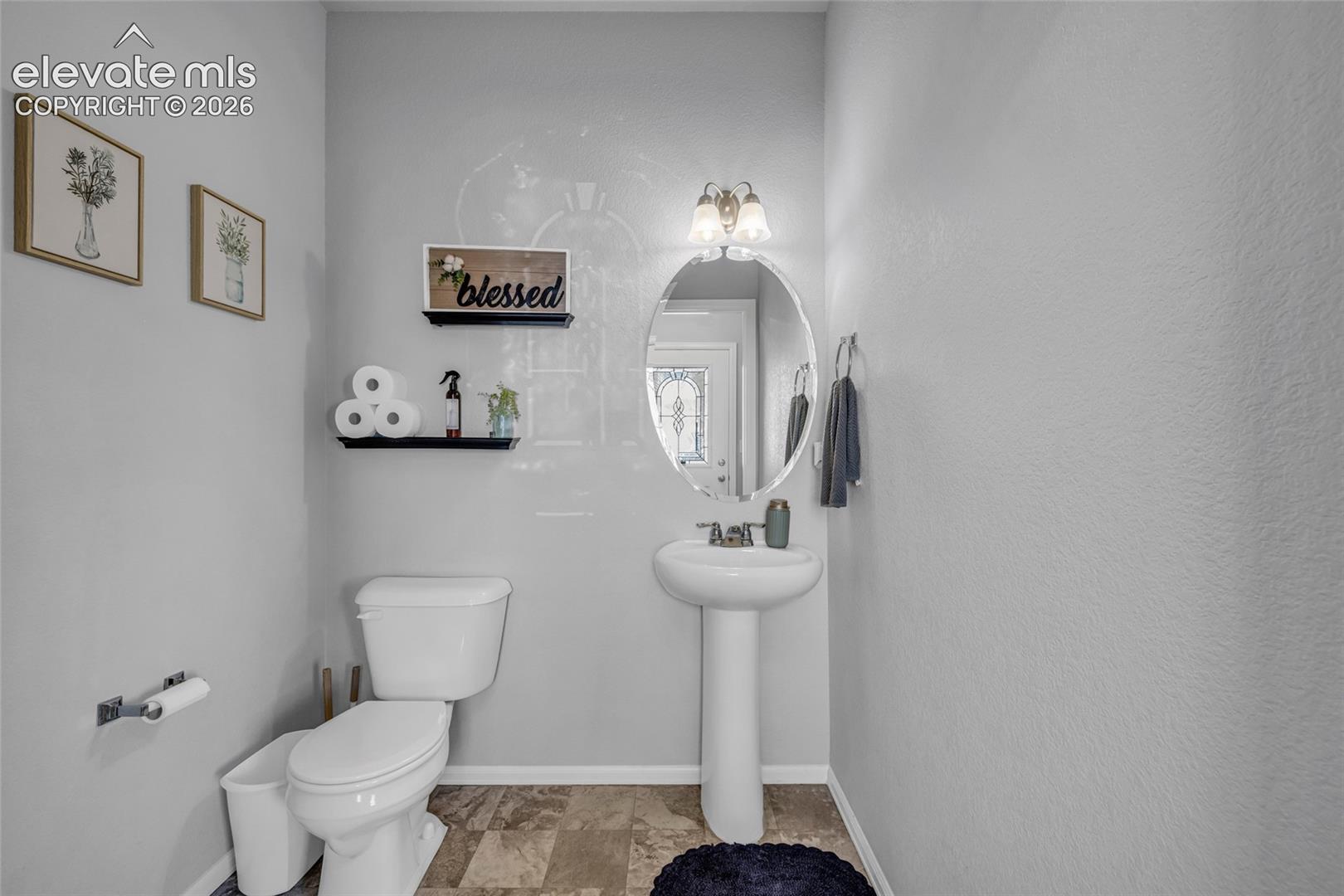 7649 Grand Fir Point, photo 10