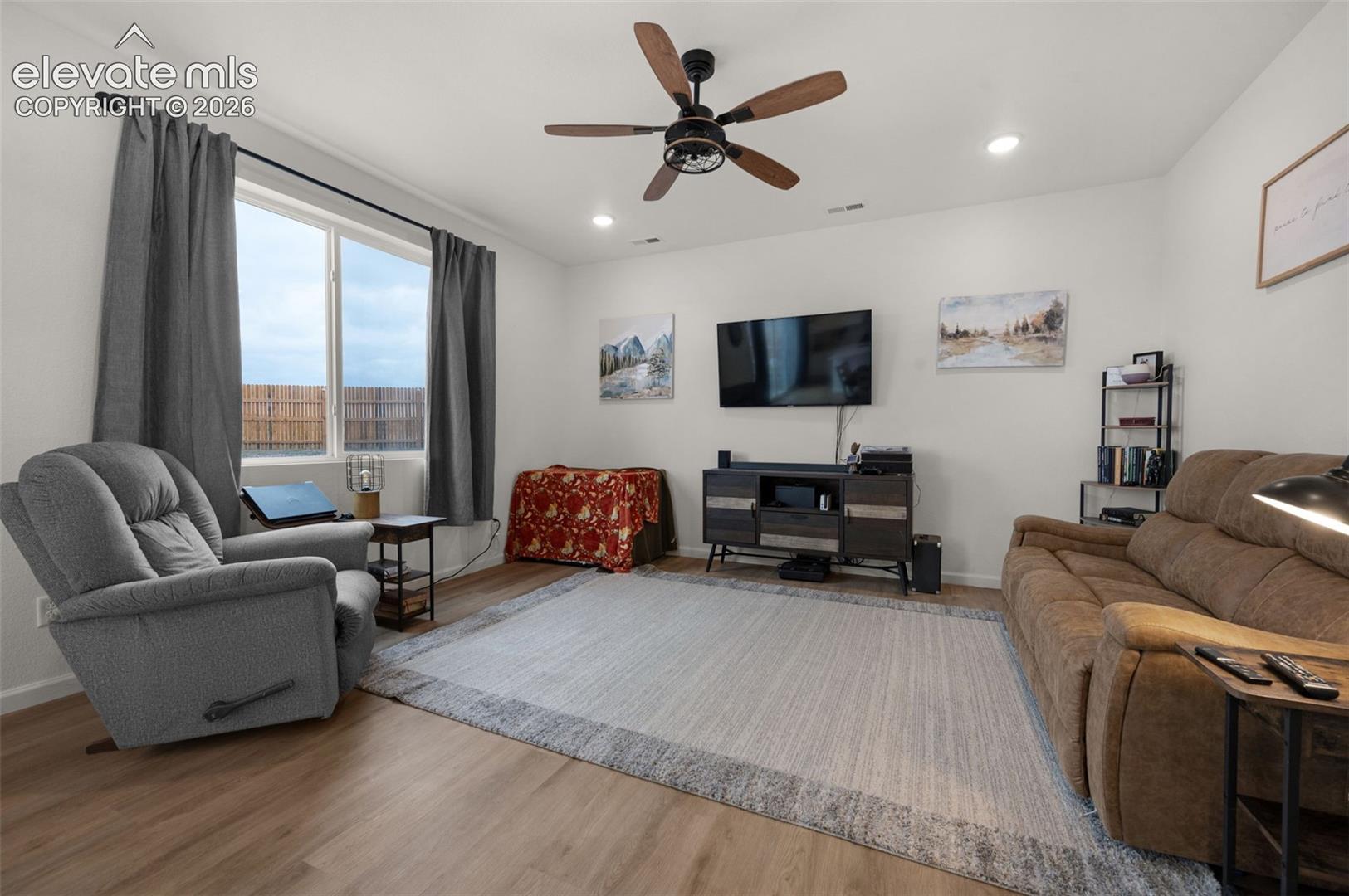 Listing photo 3 for 2501 Bella Terra Drive