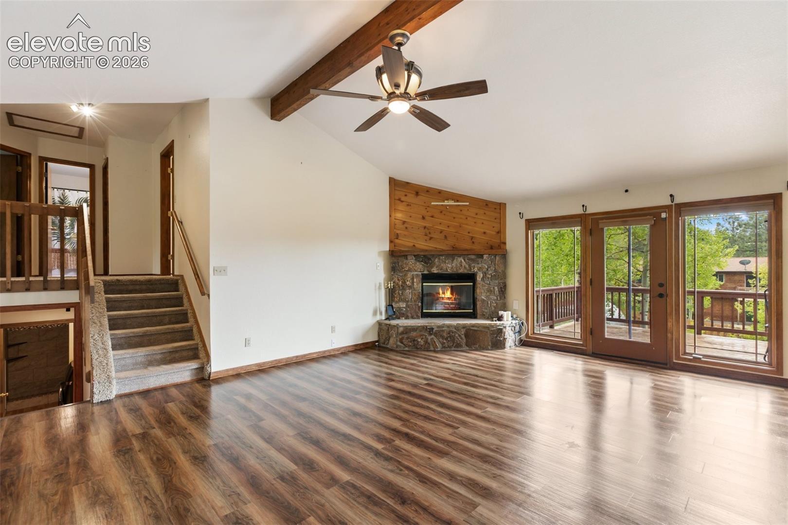 Listing photo 4 for 1231 Telemark Drive