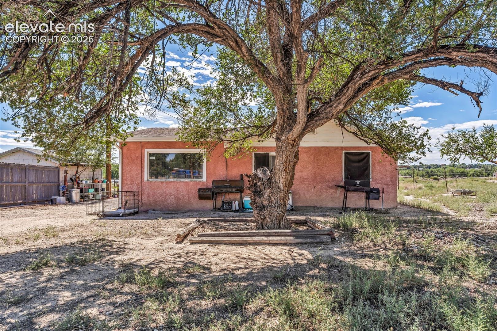 Listing photo 27 for 2120 W 11th Street