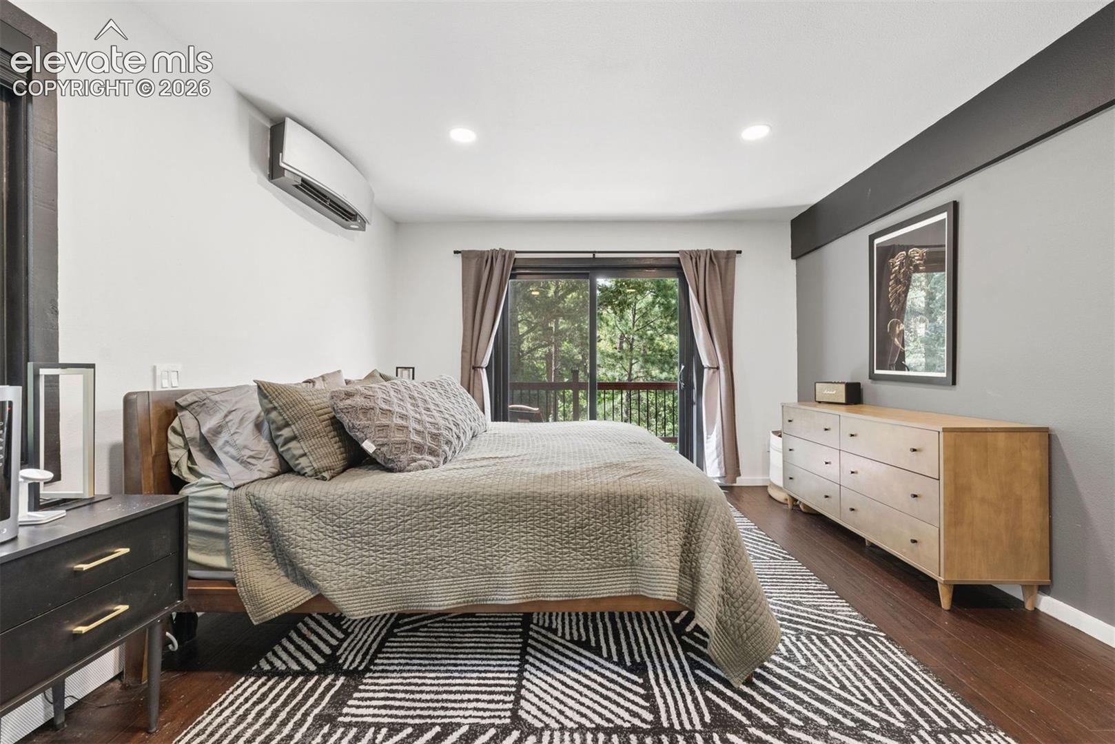 Listing photo 26 for 1015 Timber Valley Road