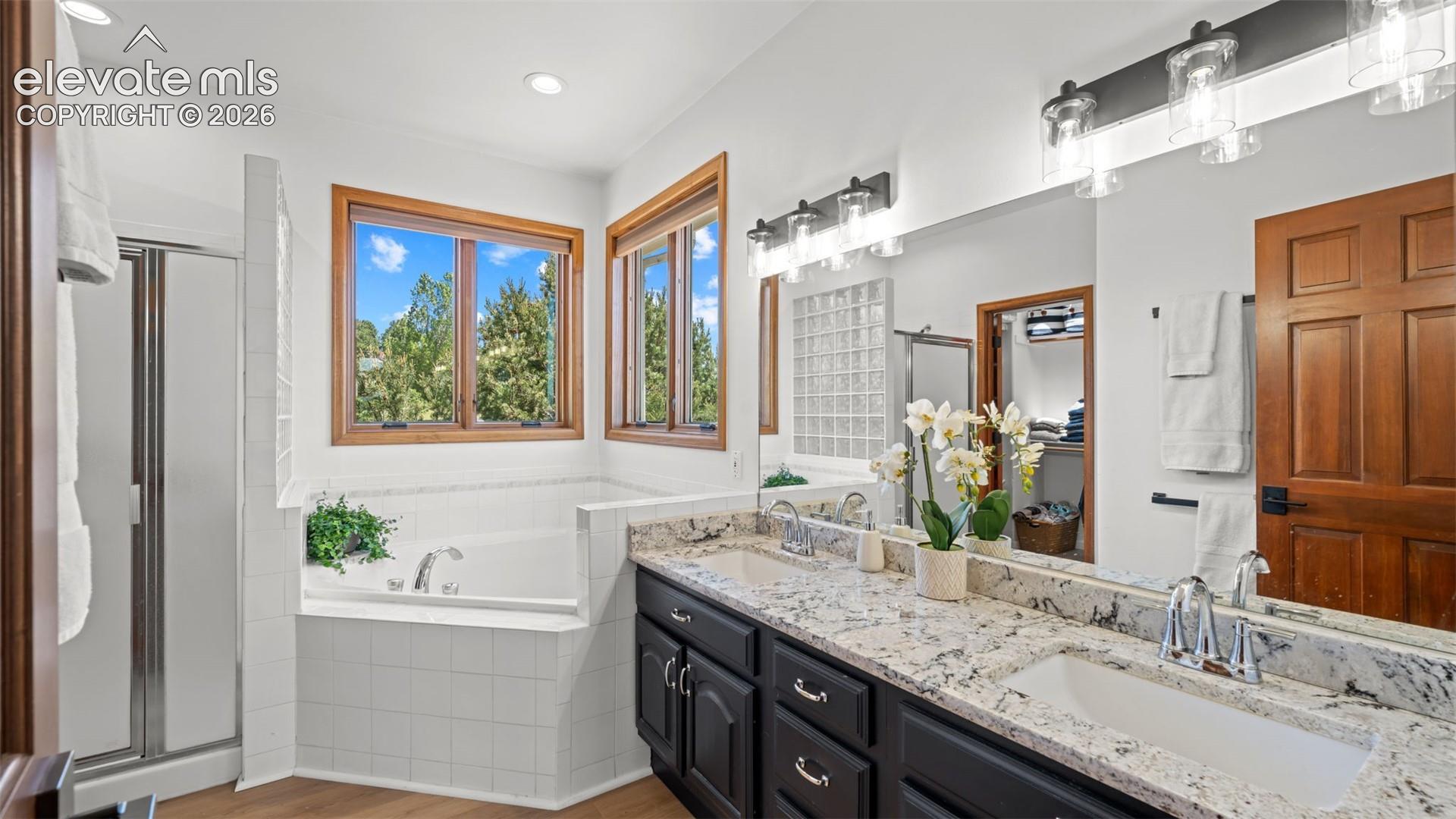 830 Lake Woodmoor Drive, photo 21