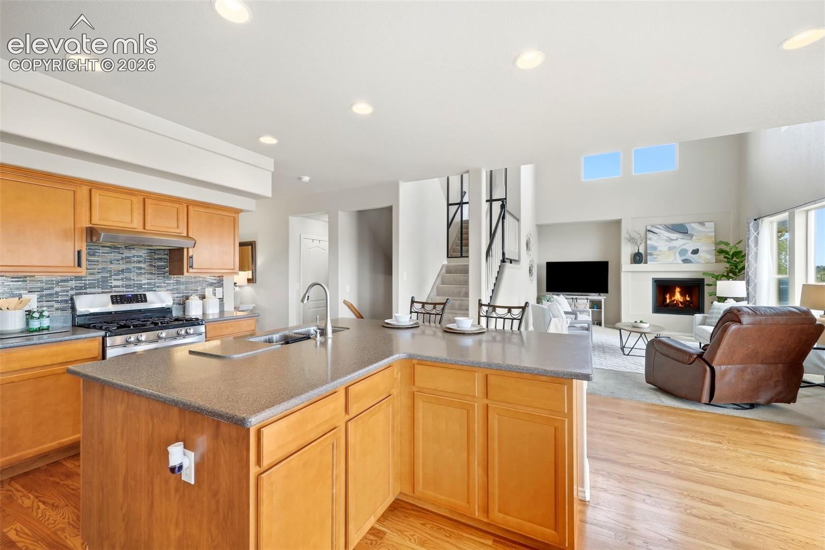 Listing photo 10 for 9895 Kings Canyon Drive