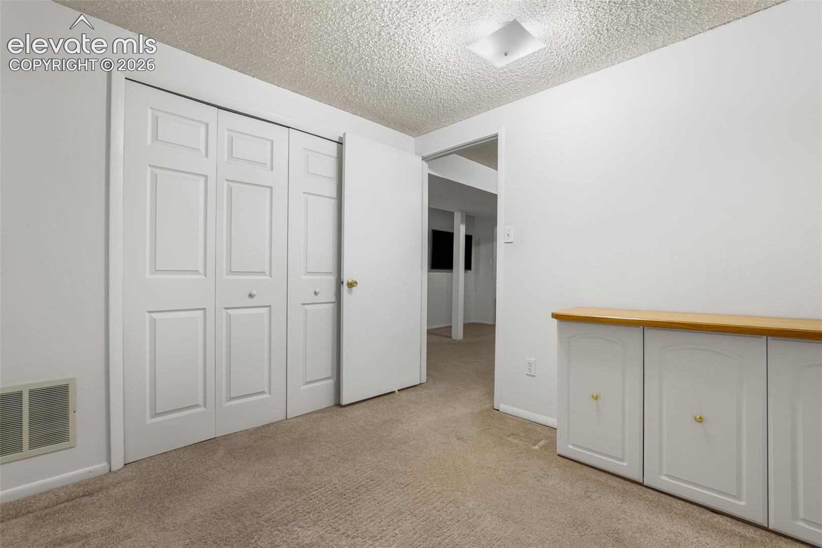 Listing photo 19 for 2021 Zinno Boulevard
