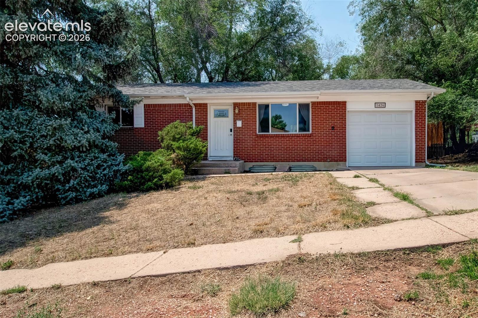 1426 Holmes Drive