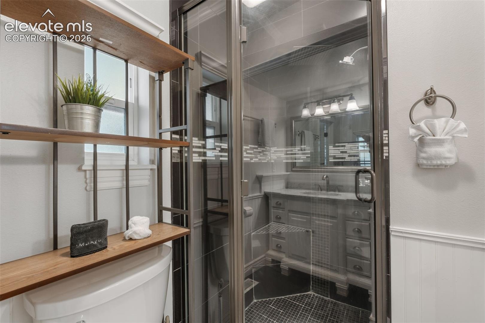Listing photo 16 for 2130 W Kiowa Street