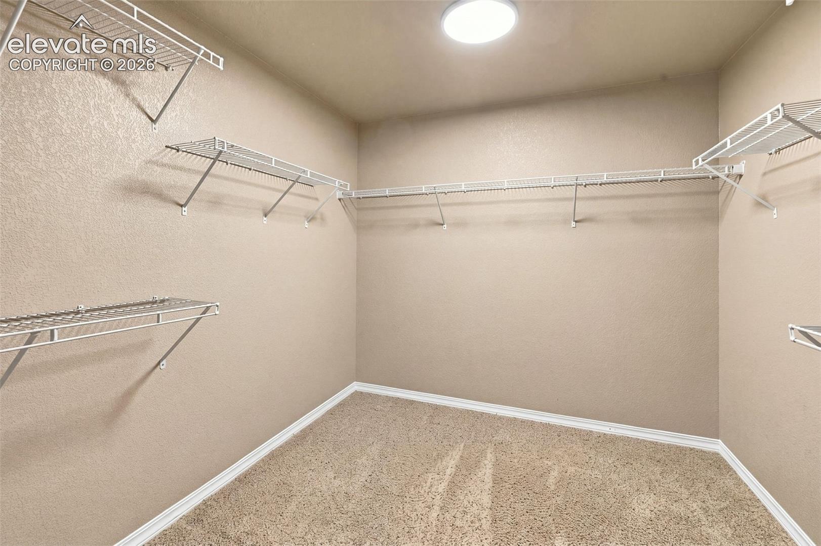 Listing photo 30 for 6798 Sandyford Lane