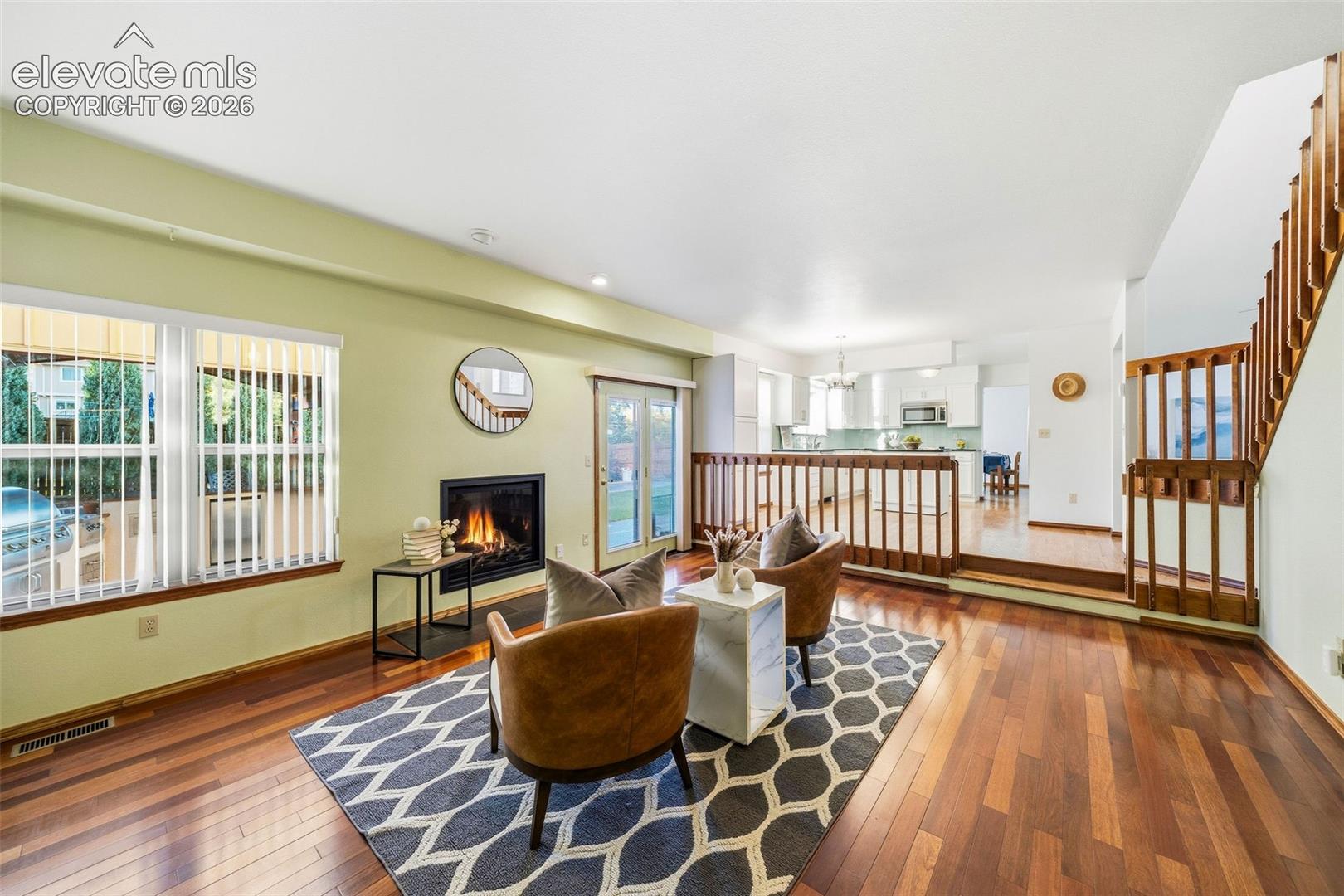 Listing photo 22 for 6120 Moorfield Avenue