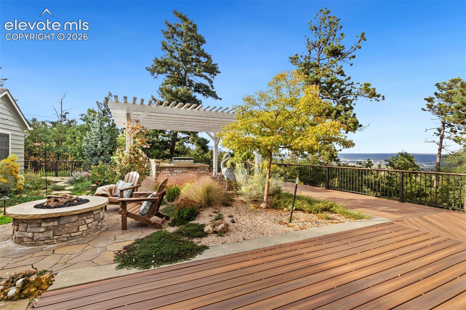 Listing photo 26 for 1670 Old Stage Road
