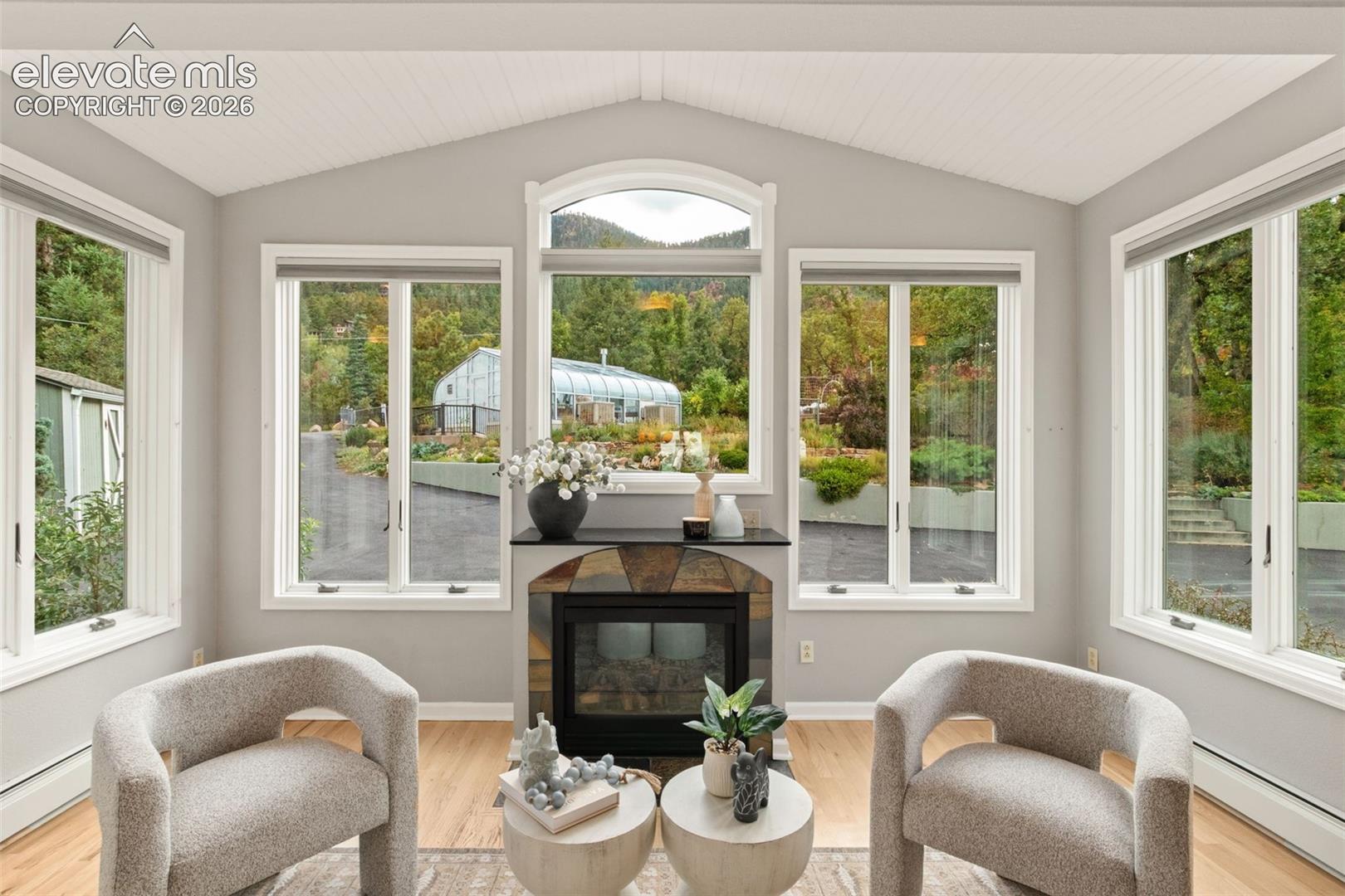 Listing photo 9 for 1670 Old Stage Road