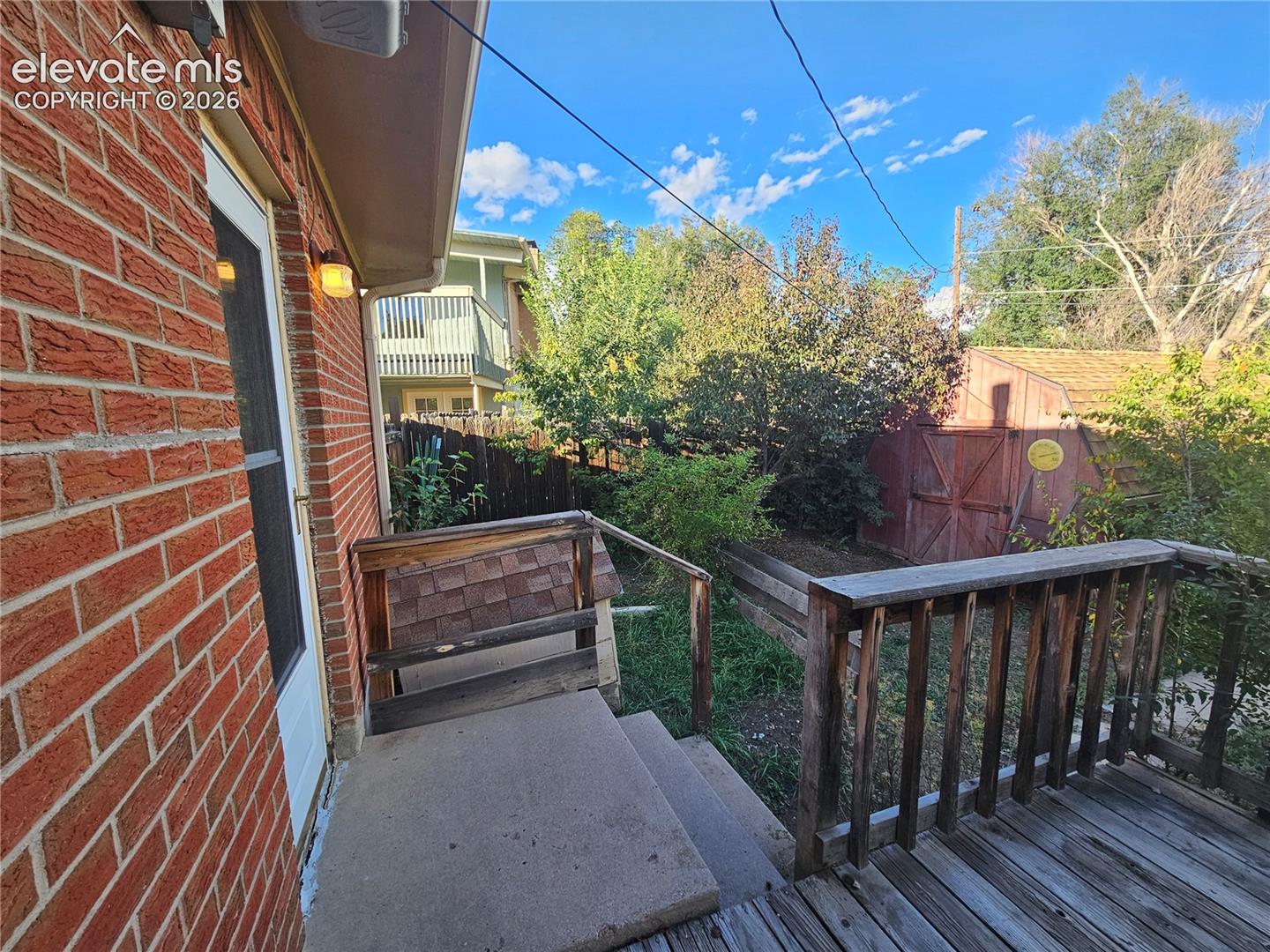 Listing photo 25 for 25 Minden Circle