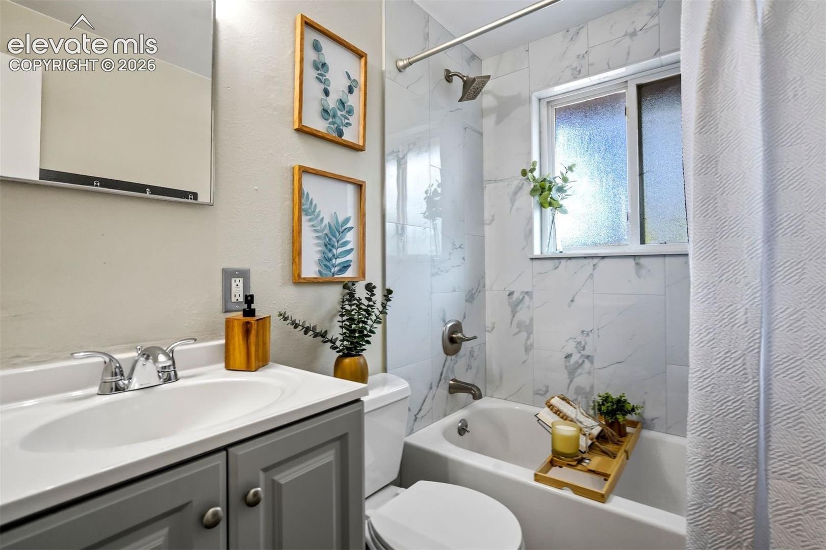 Listing photo 17 for 65 S Roosevelt Street