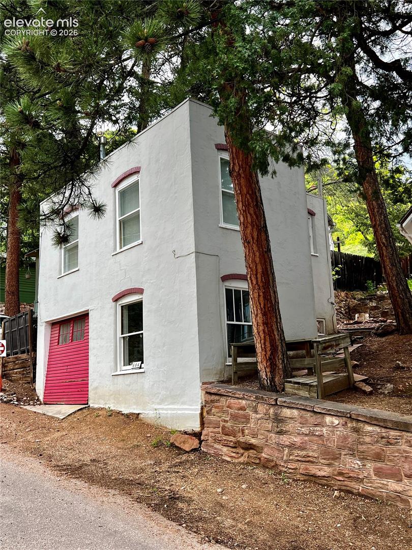 Listing photo 13 for 602 RUXTON Avenue