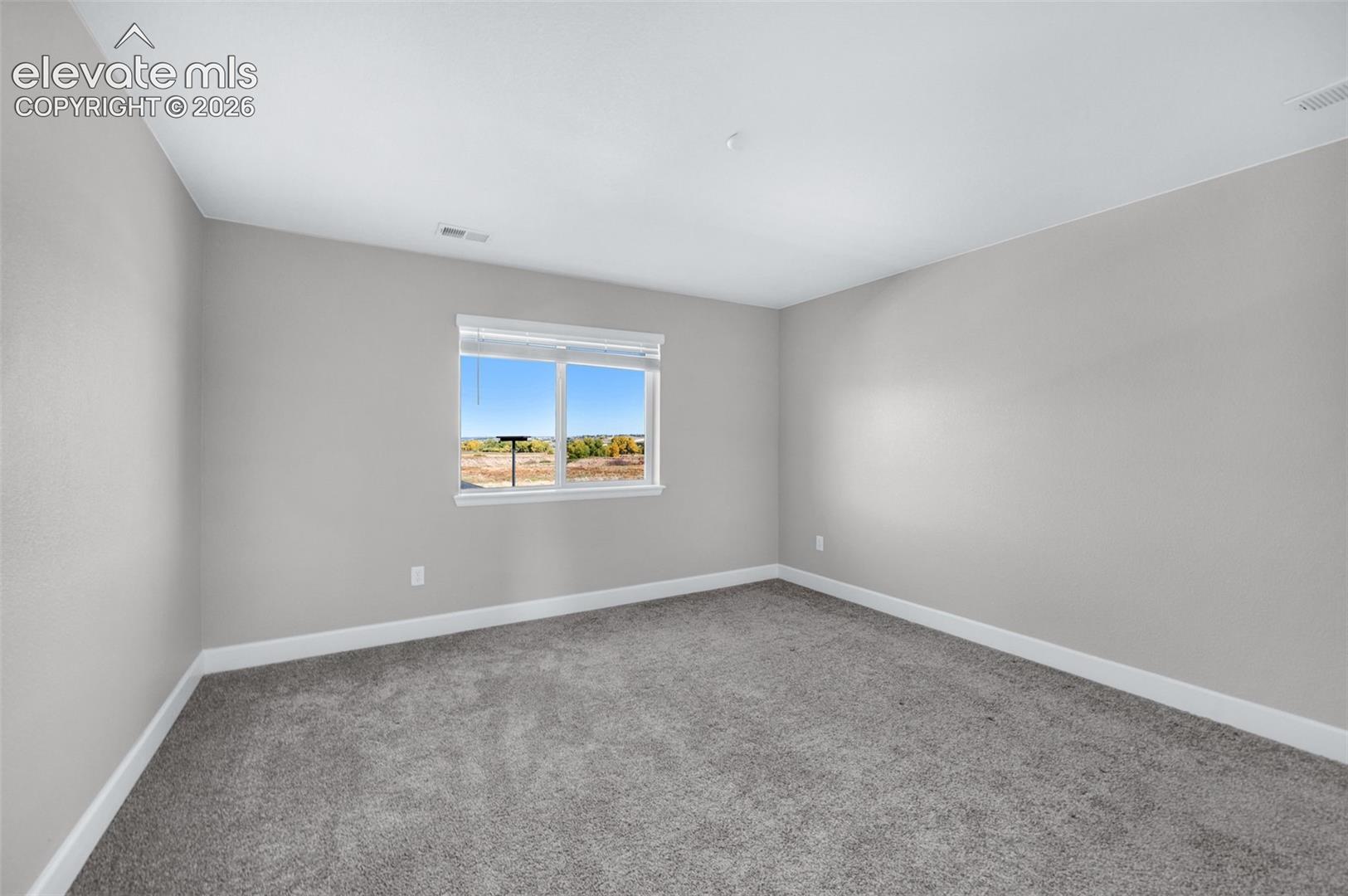 Listing photo 25 for 6151 Saddle Bow Avenue