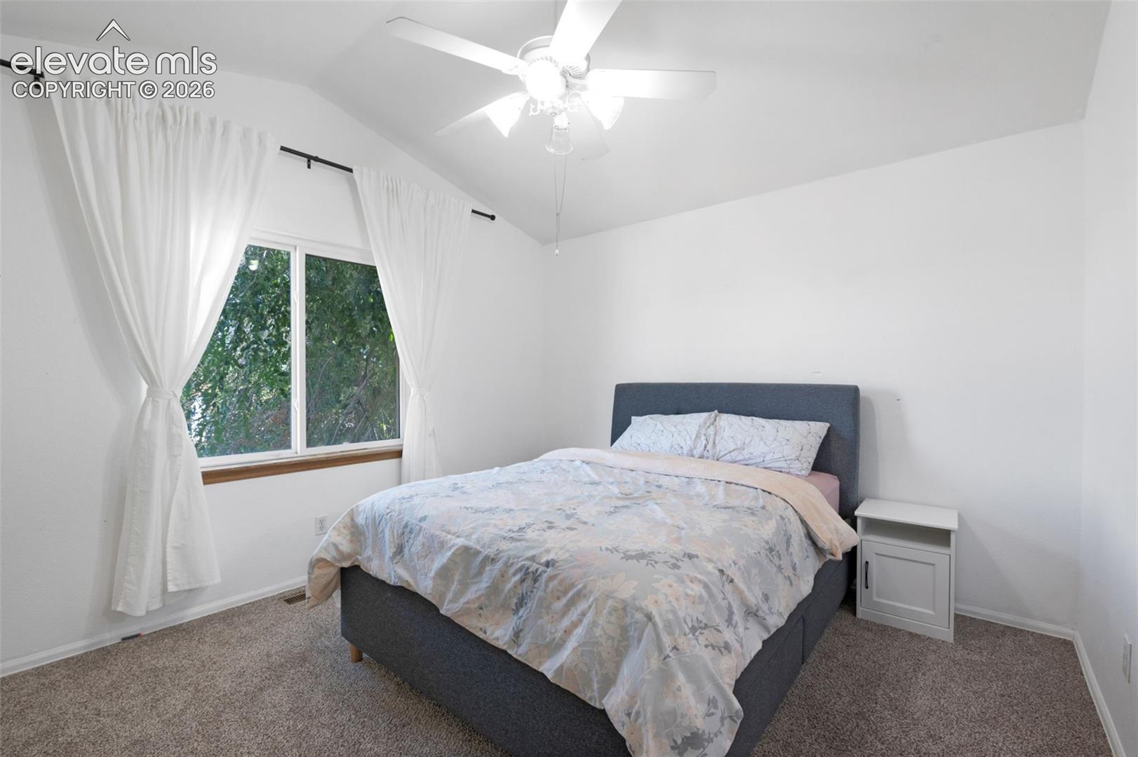 Listing photo 15 for 8239 Monterey Way