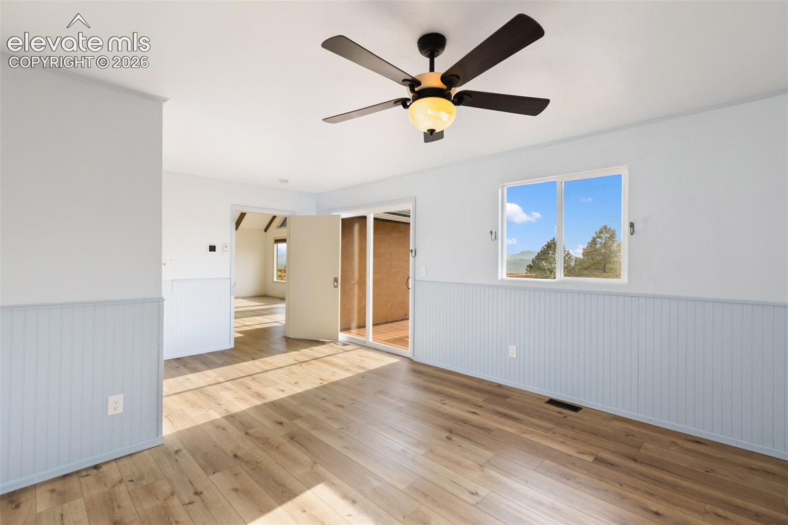 Listing photo 19 for 192 Columbine Road